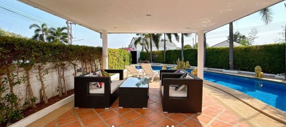 5 bedrooms Villa in Hua Hin, Thailand No. 19594 5