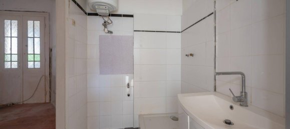 3 rooms Apartment in Favoriten, Austria No. 144116 9