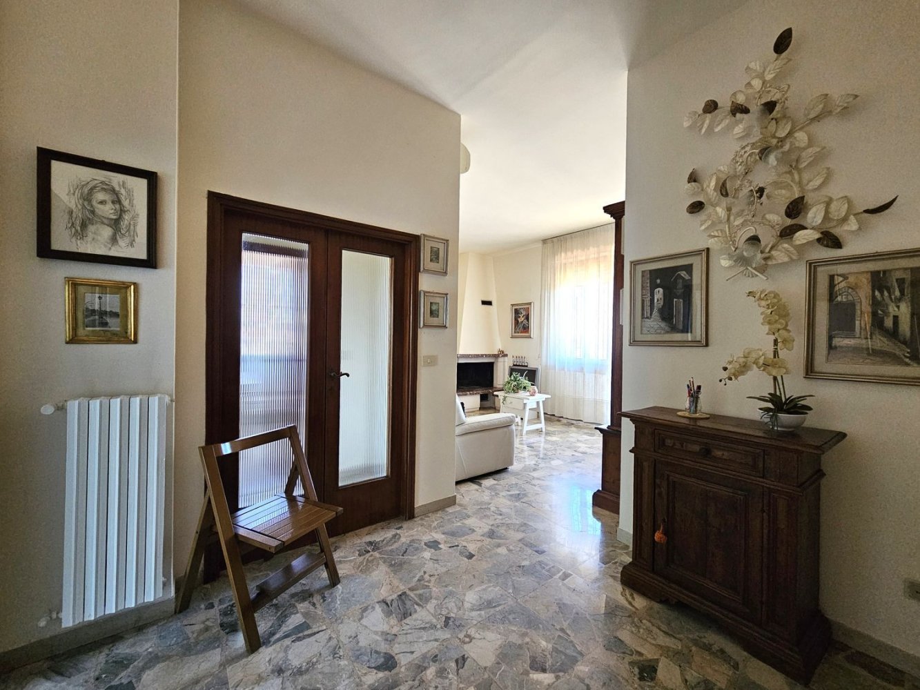 3غرفة شقة في Florence, Italy رقم 309397