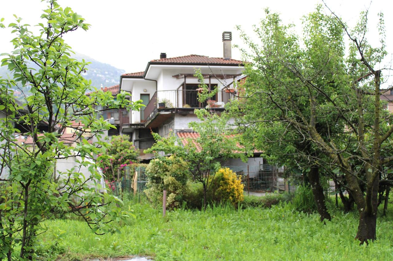 4-salle Appartement à Verbania, Italy No. 152707