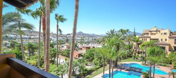 3 Schlafzimmer Penthouse in Estepona, Spain, Nr. 35435 15