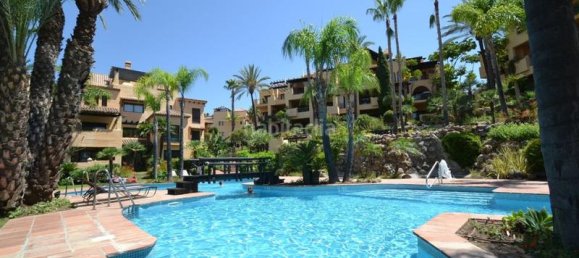 3 Schlafzimmer Penthouse in Estepona, Spain, Nr. 35435 34