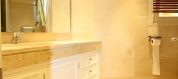 2 chambres Appartement à Marbella, Spain No. 93687 2