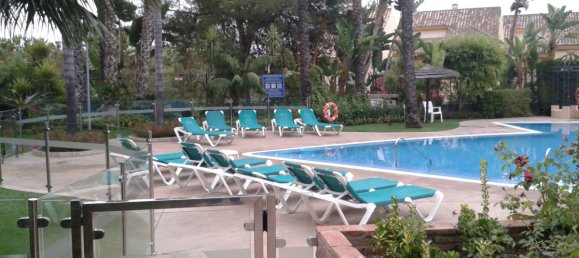 2 chambres Appartement à Marbella, Spain No. 93687 6