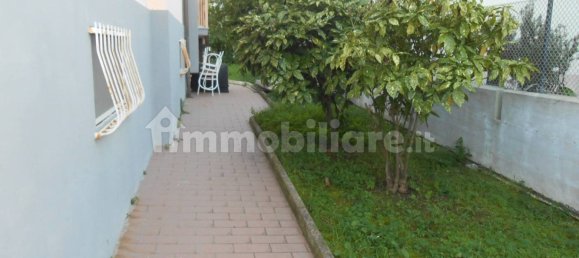 Вилла с 2 спальнями в Мондольфо, Италия № 17454 3