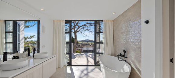 Вилла с 5 спальнями в Эстепона, Испания № 42587 18