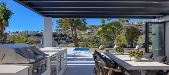 Вилла с 5 спальнями в Эстепона, Испания № 42587 31