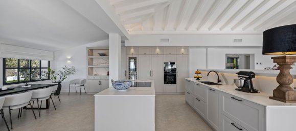 Вилла с 5 спальнями в Эстепона, Испания № 42587 4