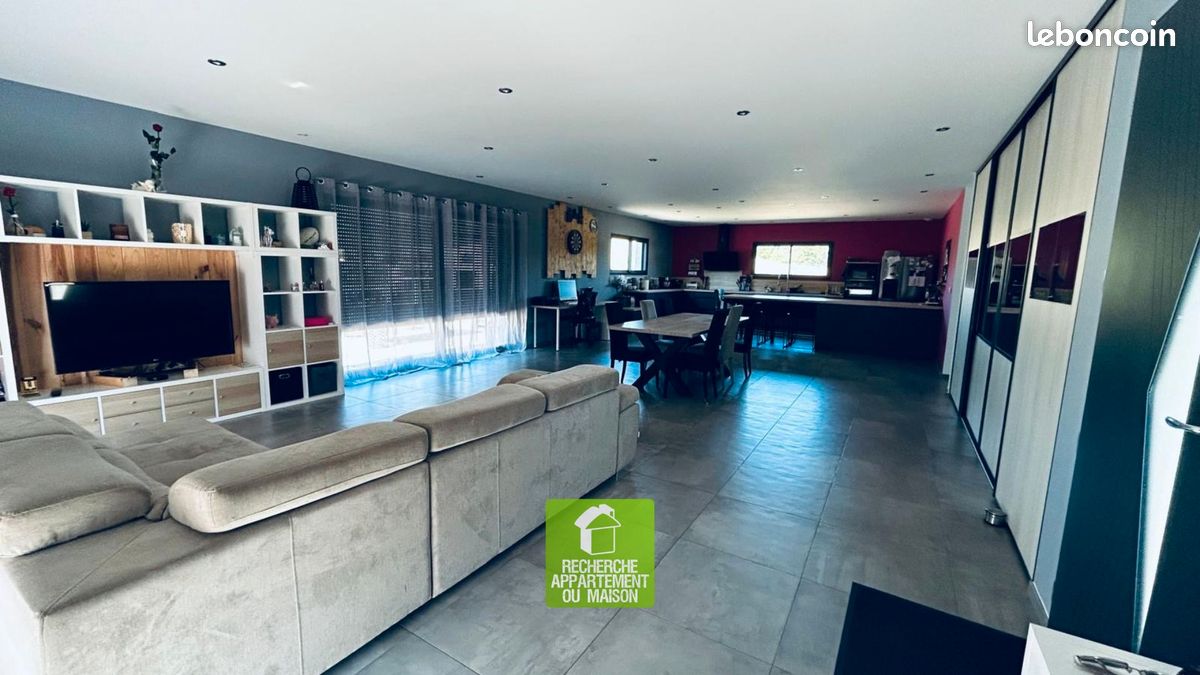 3 bedrooms Villa in Parmilieu, France No. 269430