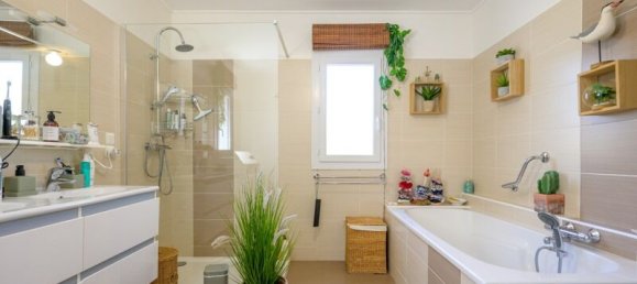 4 bedrooms Villa in Puilboreau, France No. 303651 3