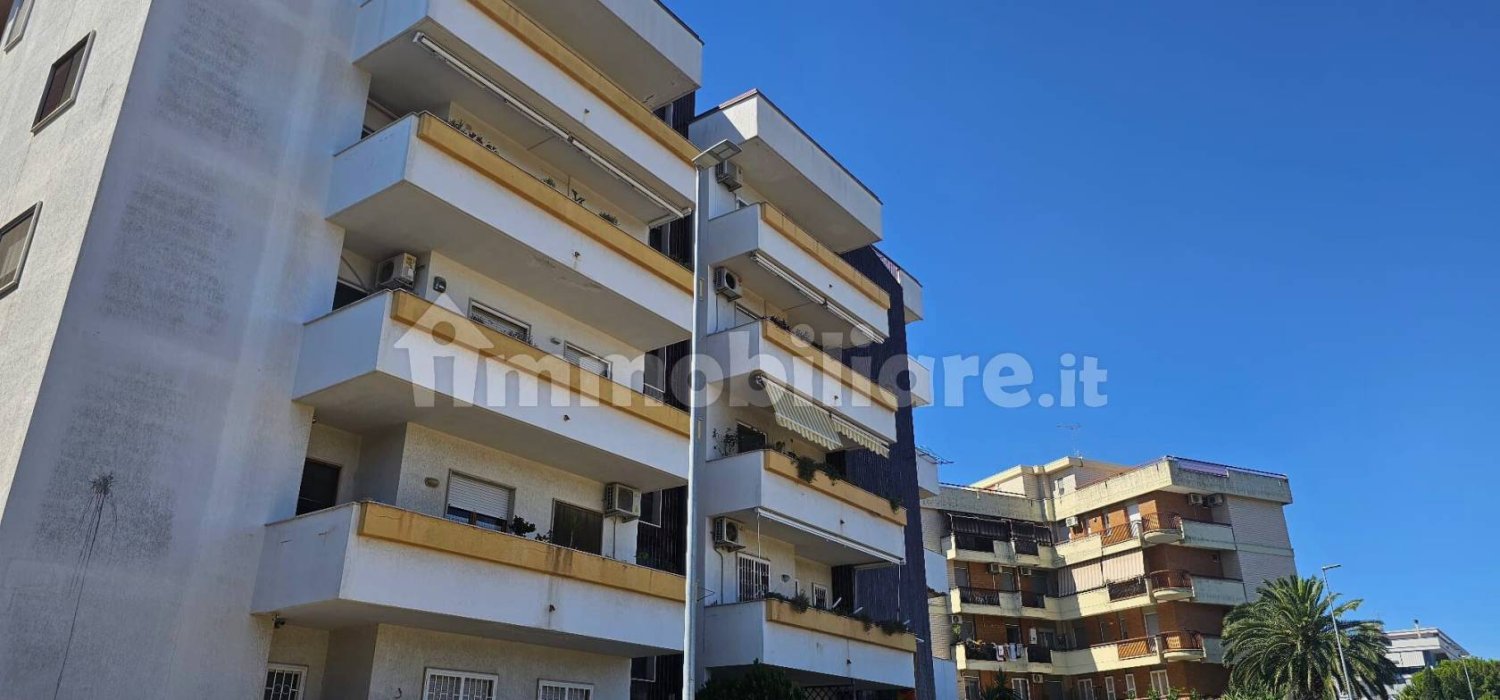 3 bedrooms Apartment in Cerignola, Italy No. 293180