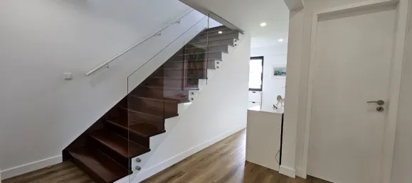 Casa T5 em Rio de Mouro, Portugal N.º 40044 41