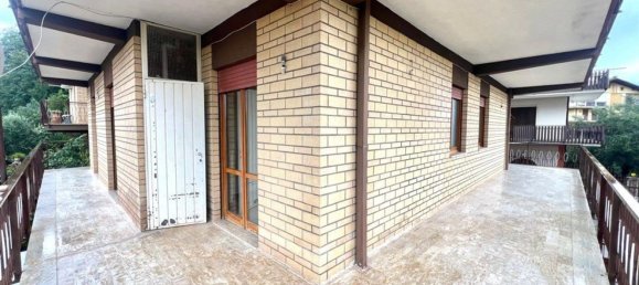 6 rooms Apartment in Frosinone, Italy No. 48264 31