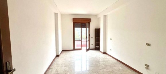 6 rooms Apartment in Frosinone, Italy No. 48264 22