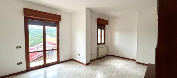 6 rooms Apartment in Frosinone, Italy No. 48264 6