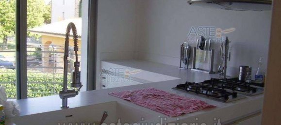 Villa de 3 dormitorios en Sant'Egidio alla Vibrata, Italy No. 271094 20