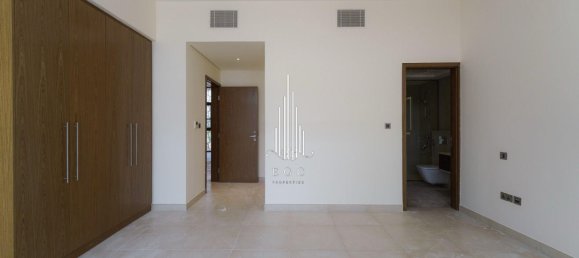 4 bedrooms Villa in Yas Island, UAE No. 41803 16