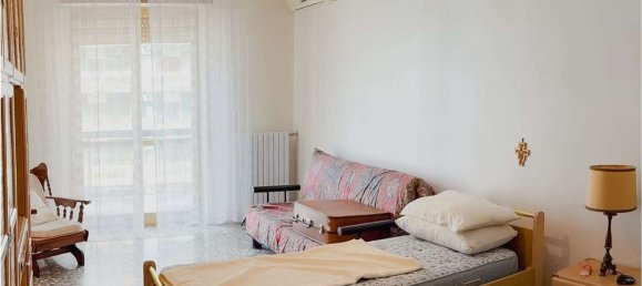 Квартира с 3 спальнями в Таранто, Италия № 356996 20