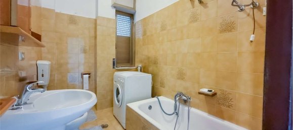 Квартира с 3 спальнями в Таранто, Италия № 356996 4