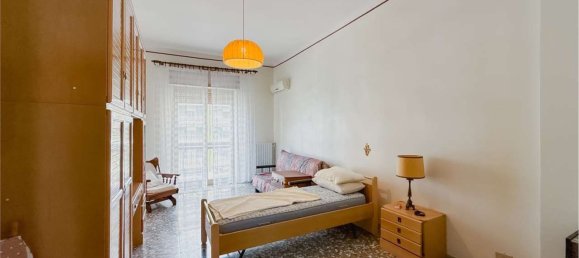 Квартира с 3 спальнями в Таранто, Италия № 356996 21