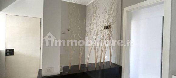 1 room Office in Varese, Italy No. 259946 3