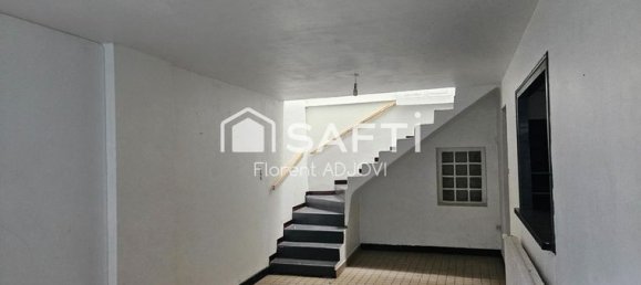  مرآب في Arques, France 330متر مربع رقم 313002 4