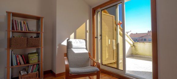 3 غرف نوم منزل ذو طابقين في Cascais, Portugal رقم 101944 3