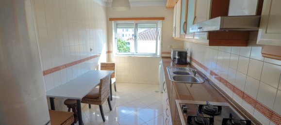 3 غرف نوم منزل ذو طابقين في Cascais, Portugal رقم 101944 5