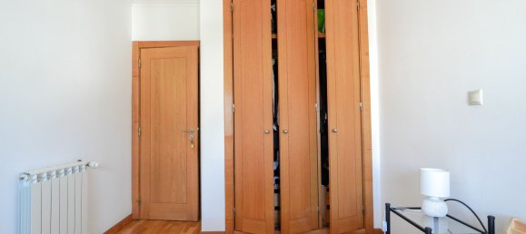 3 غرف نوم منزل ذو طابقين في Cascais, Portugal رقم 101944 16