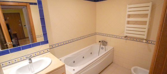 3 غرف نوم منزل ذو طابقين في Cascais, Portugal رقم 101944 36