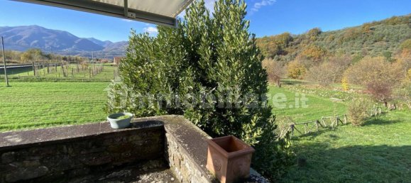 5 bedrooms House in Filattiera, Italy No. 159621 2