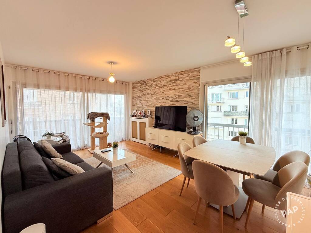 3 bedrooms Apartment in Charenton-le-Pont, France No. 333320