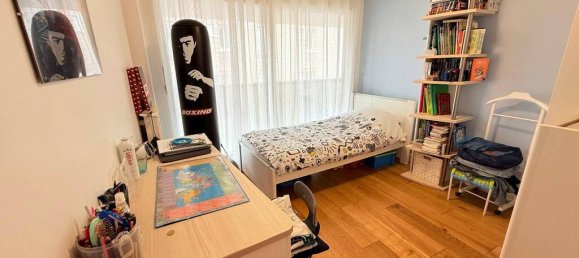 3 bedrooms Apartment in Charenton-le-Pont, France No. 333320 5