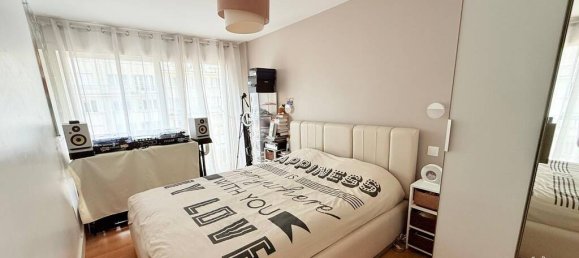 3 bedrooms Apartment in Charenton-le-Pont, France No. 333320 3