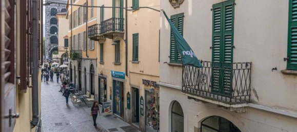 4 rooms Apartment in Como, Italy No. 170075 7