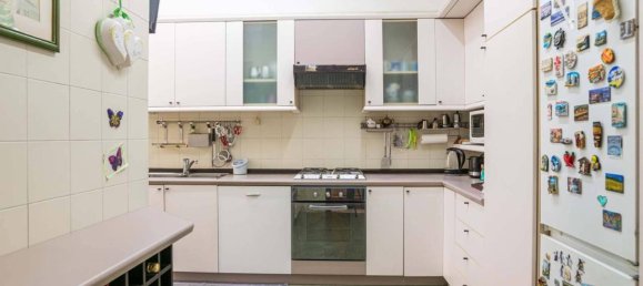 4 rooms Apartment in Como, Italy No. 170075 8