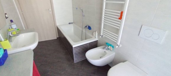 3 chambres Appartement à Cinisello Balsamo, Italy No. 364916 2