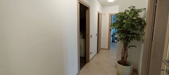 3 chambres Appartement à Cinisello Balsamo, Italy No. 364916 14