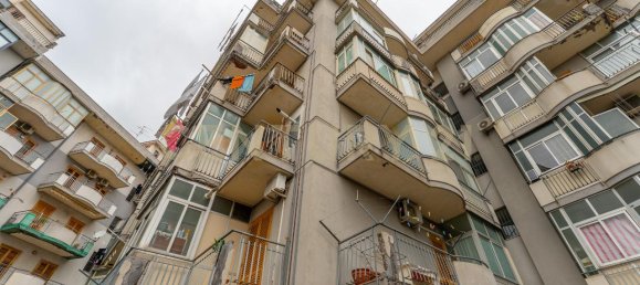 5-salle Appartement à Acireale, Italy No. 6020 24