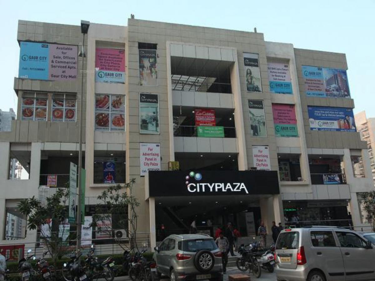 2 bedrooms House in Noida, India No. 66589