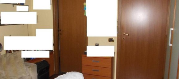 2 bedrooms Apartment in Milan, Italy No. 319982 32