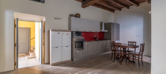 2-salle Appartement à Milan, Italy No. 314190 3