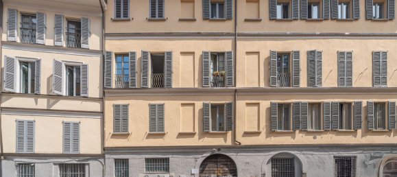 2-salle Appartement à Milan, Italy No. 314190 21