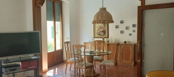 8 rooms Apartment in Piombino, Italy No. 70388 20