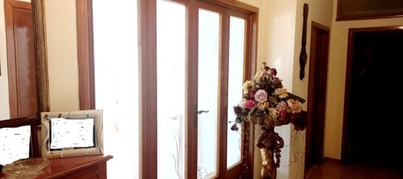 8 rooms Apartment in Piombino, Italy No. 70388 14