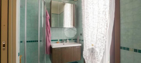 3 rooms Apartment in Thiene, Italy No. 29736 12