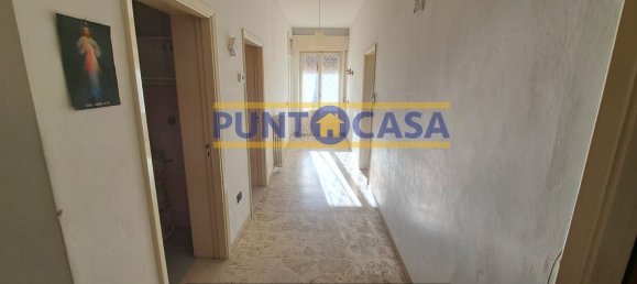 6 rooms House in Teramo, Italy No. 95683 11