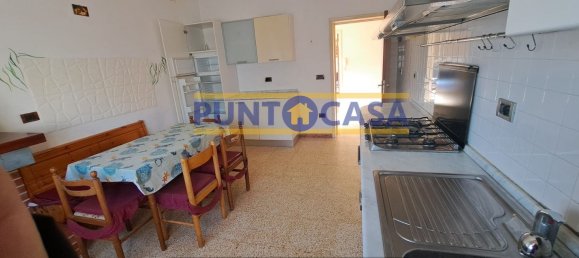 6 rooms House in Teramo, Italy No. 95683 10