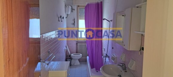6 rooms House in Teramo, Italy No. 95683 20