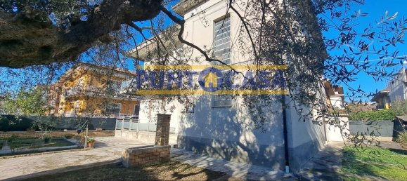 6 rooms House in Teramo, Italy No. 95683 24